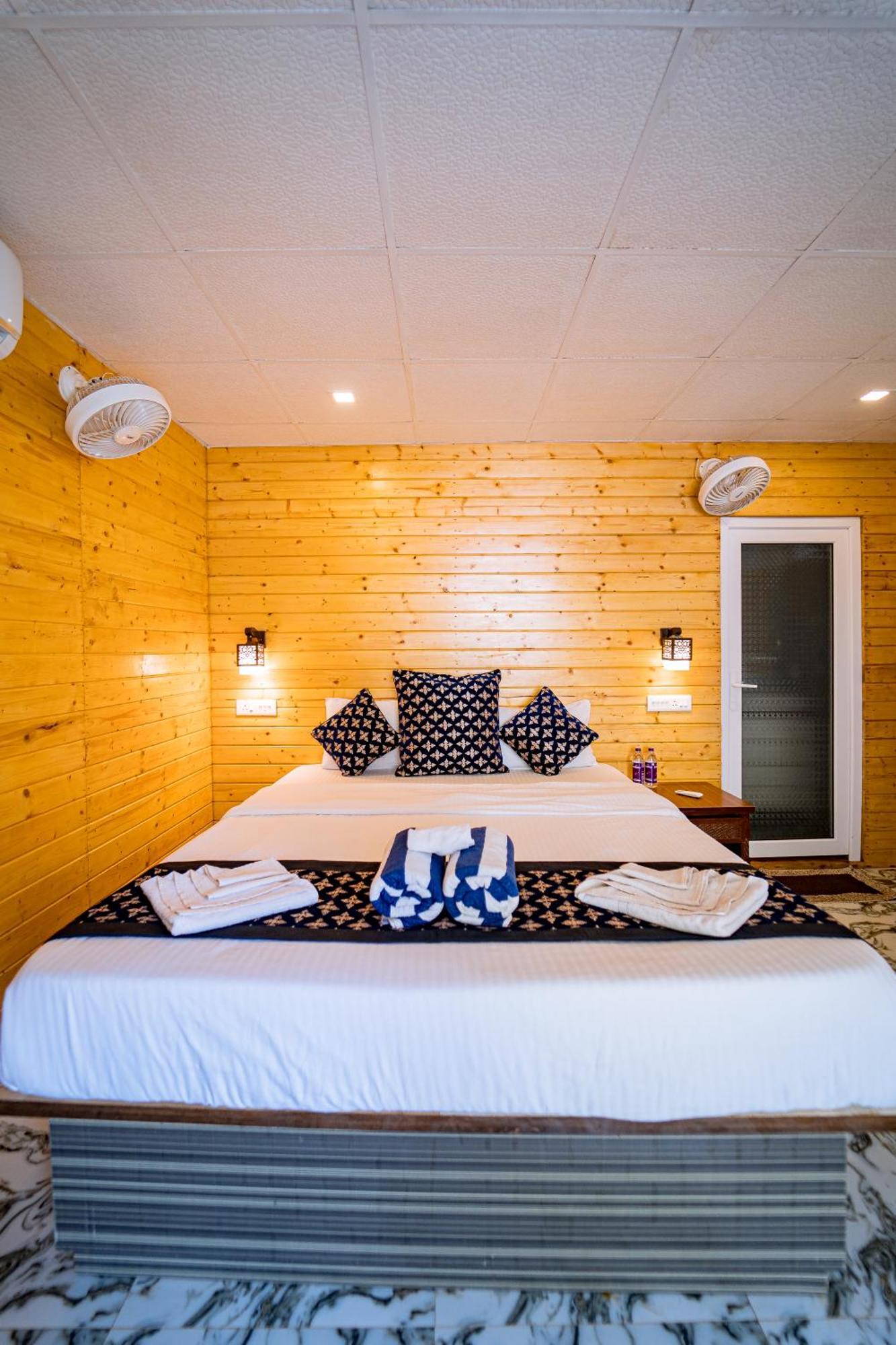 Orange Sky Beach Bungalow Agonda Buitenkant foto